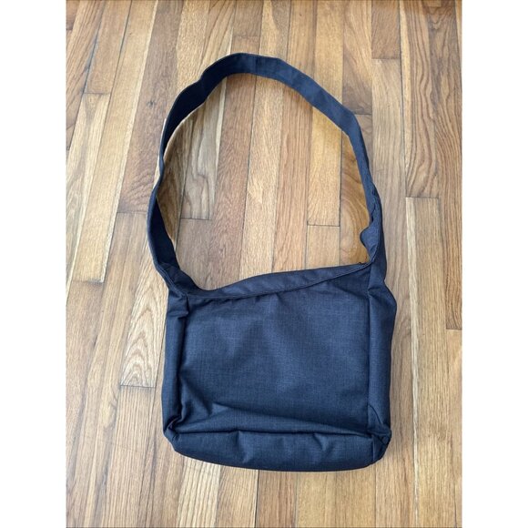 OGIO Brooklyn Women's Tablet Crossbody Messenger Bag Charcoal - Picture 3 of 6